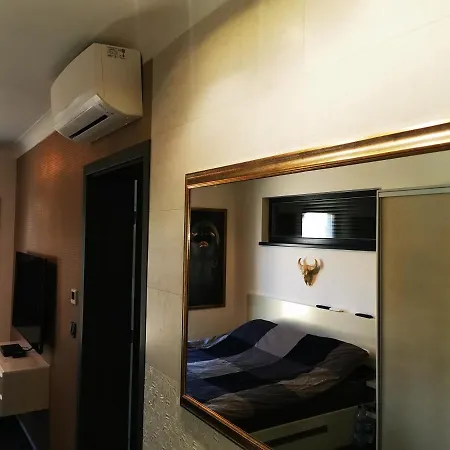 Luxory Minimal House 2. * Siofok