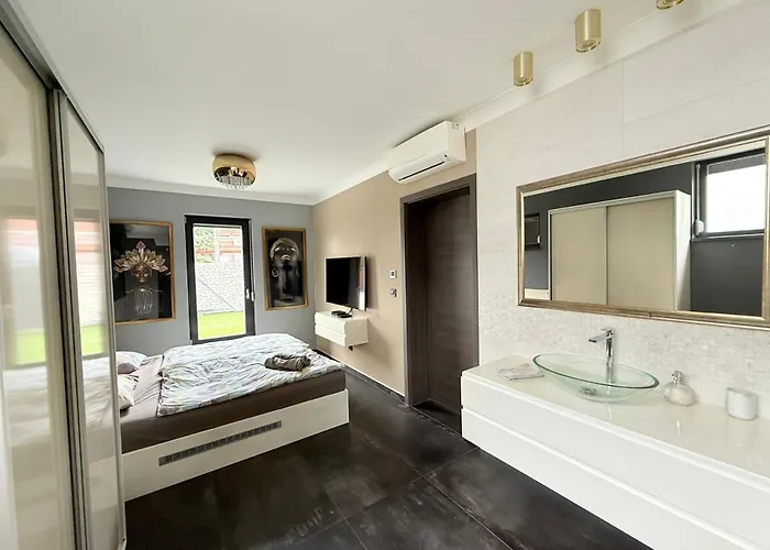 Luxory Minimal House 2. Vilă *